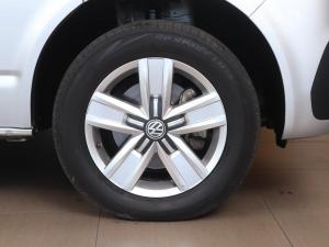 Volkswagen Transporter 2.0TDI Kombi SWB Trendline auto - Image 10