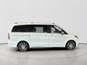 Mercedes-Benz V-Class V300d Exclusive - Image 8