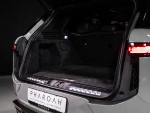 Land Rover Range Rover Sport D350 Dynamic HSE - Image 27