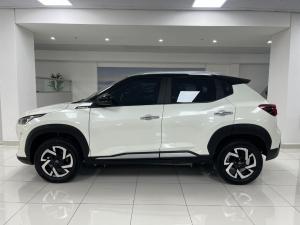 Nissan Magnite 1.0 Visia auto - Image 4