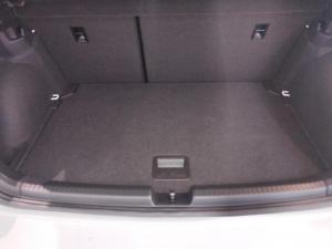 Volkswagen Polo hatch 1.0TSI Life manual - Image 18