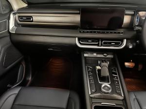 GWM P300 2.4T double cab LTD 4x4 - Image 7