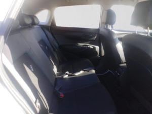 Hyundai i20 1.2 Premium - Image 12