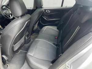 BMW 1 Series 118i Sport Line - Image 14