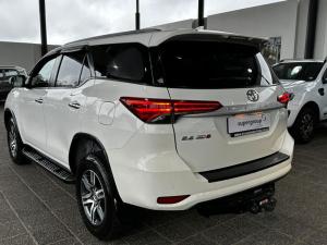 Toyota Fortuner 2.4GD-6 auto - Image 12