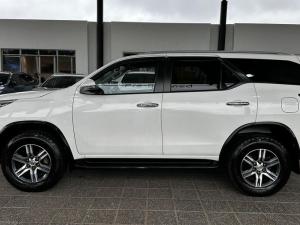 Toyota Fortuner 2.4GD-6 auto - Image 6