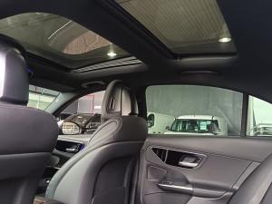 Mercedes-Benz C-Class C200 Avantgarde - Image 11