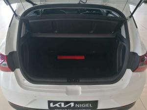 Hyundai i20 1.2 Fluid - Image 5