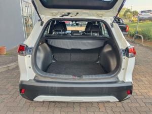 Toyota Corolla Cross 1.8 XS - Image 11