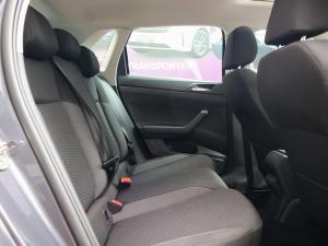 Volkswagen Polo hatch 1.0TSI Life auto - Image 9