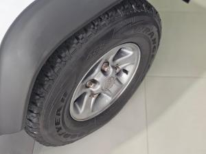 Land Rover Defender 110 TD station wagon S - Image 6