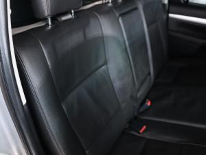 Toyota Hilux 2.8GD-6 double cab 4x4 Raider auto - Image 20