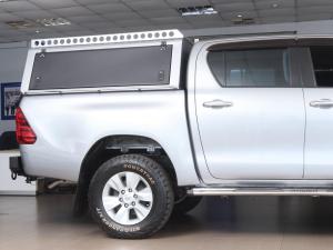 Toyota Hilux 2.8GD-6 double cab 4x4 Raider auto - Image 4