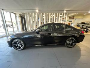 BMW 3 Series 320i M Sport - Image 3