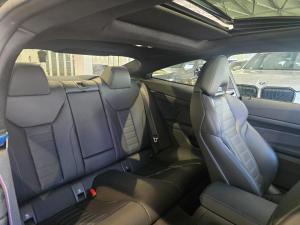 BMW 4 Series M440i xDrive coupe - Image 19