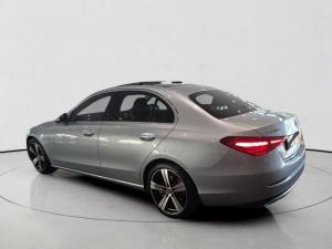 Mercedes-Benz C-Class C220d Avantgarde - Image 5