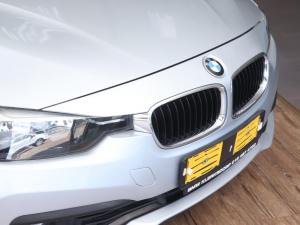 BMW 3 Series 320i auto - Image 5