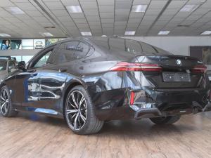 BMW 520d M Sport PRO - Image 26