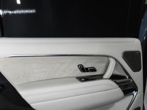 Land Rover Range Rover P615 SV - Image 5