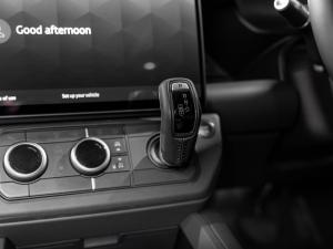 Land Rover Defender 110 D350 X-Dynamic HSE - Image 24