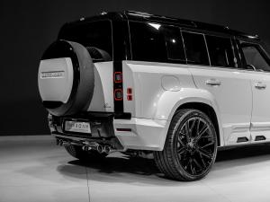 Land Rover Defender 110 D350 X-Dynamic HSE - Image 26