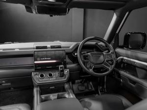 Land Rover Defender 110 D350 X-Dynamic HSE - Image 6