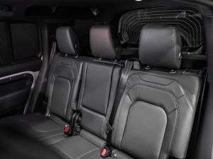 Land Rover Defender 110 D350 X-Dynamic HSE - Image 8