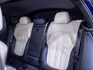 BMW X6 M50i - Image 15