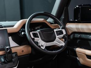 Land Rover Defender 110 D350 X-Dynamic HSE - Image 19