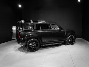 Land Rover Defender 110 D350 X-Dynamic HSE - Image 26