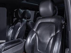 Mercedes-Benz V-Class V300d Avantgarde - Image 12