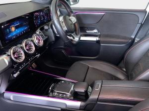 Mercedes-Benz GLB GLB250 Progressive - Image 14