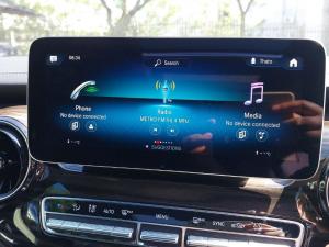 Mercedes-Benz V-Class V220d Avantgarde - Image 12