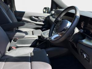 Mercedes-Benz V-Class V300d Exclusive - Image 14