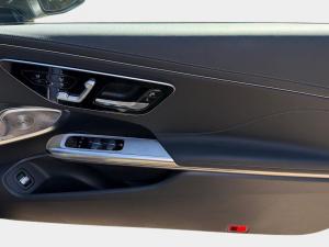 Mercedes-Benz CLE CLE200 cabriolet AMG Line - Image 17