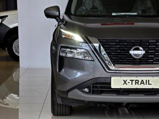 Nissan X-Trail 2.5 Acenta Plus 4WD