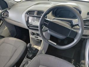 Tata Tiago 1.2 XT manual - Image 9