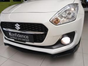 Suzuki Swift 1.2 GLX manual - Image 10
