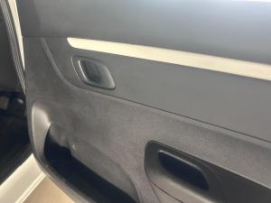 Renault Kwid 1.0 Climber manual - Image 10