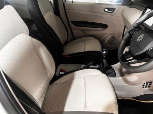 Renault Triber 1.0 Techno - Image 9