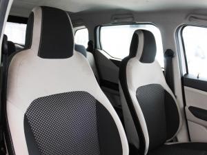 Renault Triber 1.0 Prestige auto - Image 13