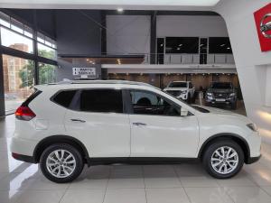 Nissan X-Trail 2.5 4x4 Acenta Tech - Image 10