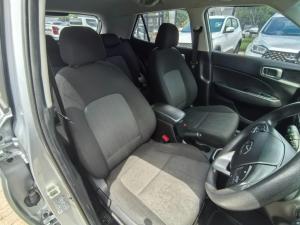 Hyundai Venue 1.0T Motion - Image 10