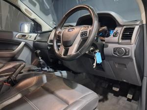 Ford Everest 2.2TDCi XLT - Image 15