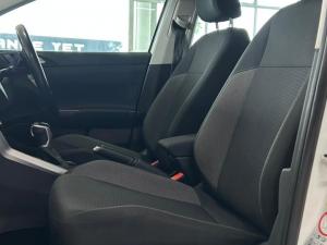 Volkswagen Polo hatch 1.0TSI Life auto - Image 25