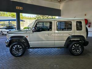 Suzuki Jimny 1.5 GLX AllGrip 3-door manual - Image 5