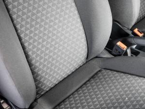 Volkswagen Polo Vivo hatch 1.4 - Image 25