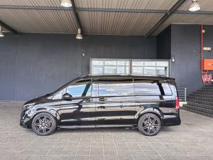 Mercedes-Benz V-Class V300d Exclusive - Image 4