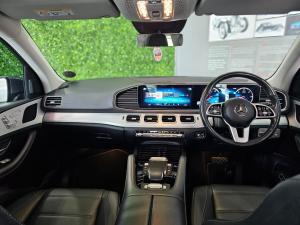 Mercedes-Benz GLE GLE400d 4Matic - Image 17