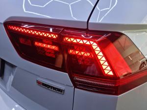 Volkswagen Tiguan 2.0TSI 4Motion Highline - Image 12